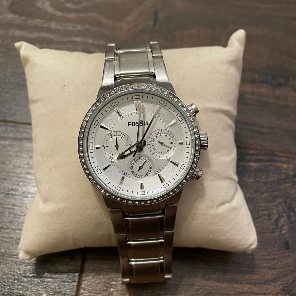 Women’s Fossil watch